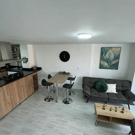 Comodo Y Amplio Apartamento En Laureles Medellín Exterior foto