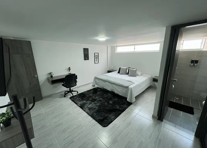 Comodo Y Amplio Apartamento En Laureles