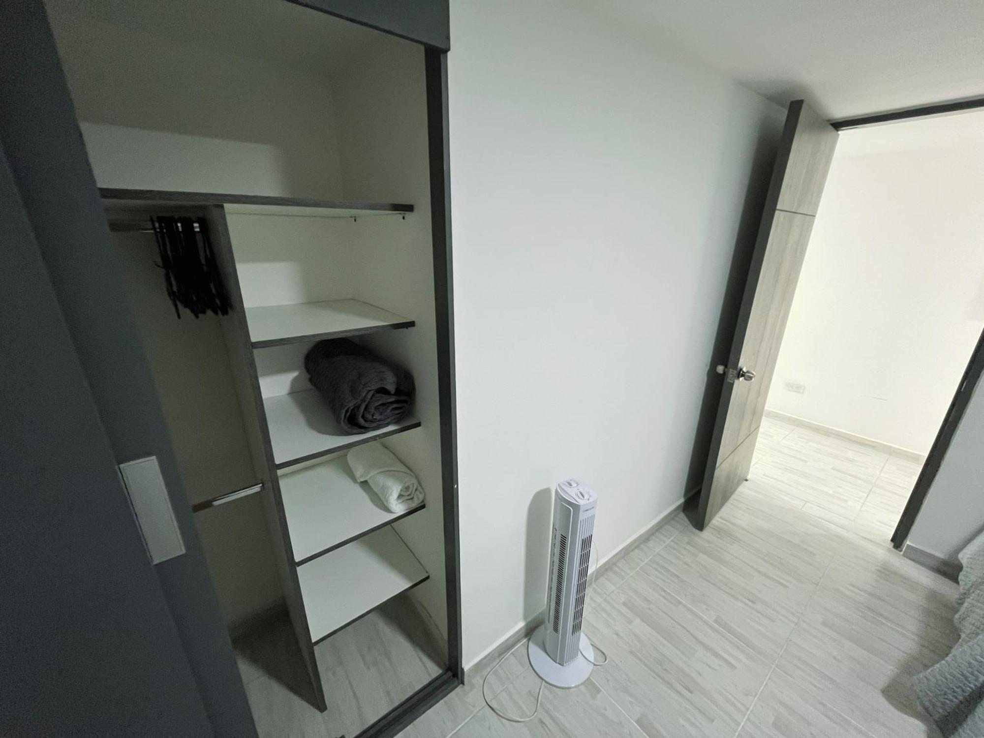 Comodo Y Amplio En Laureles Apartment *