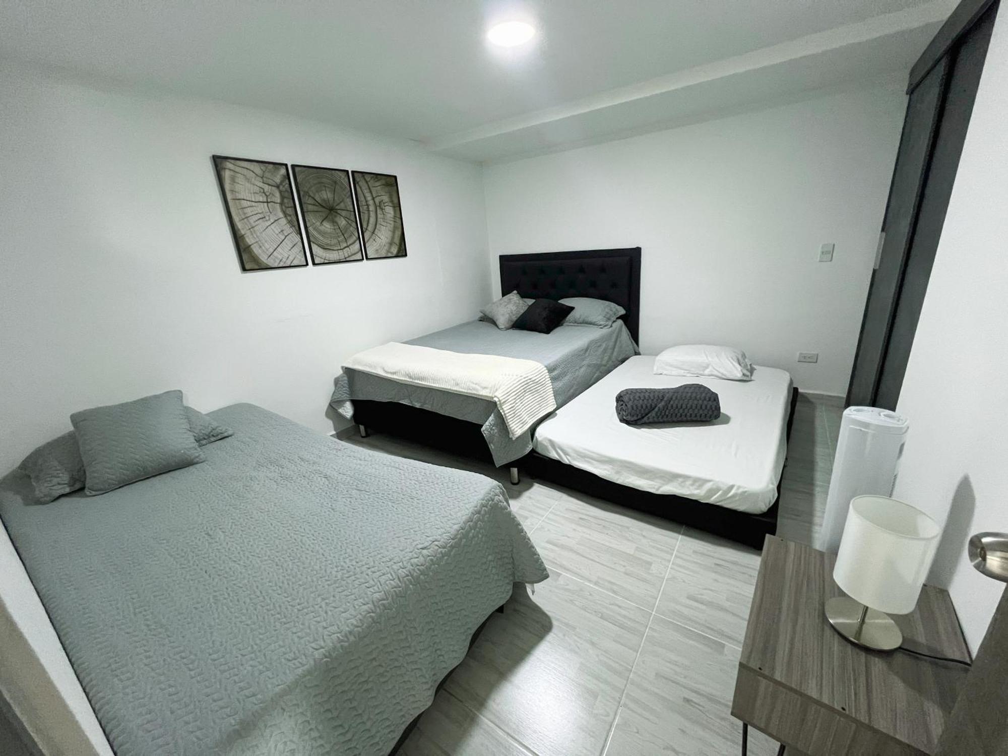 Comodo Y Amplio En Laureles Apartment Medellin