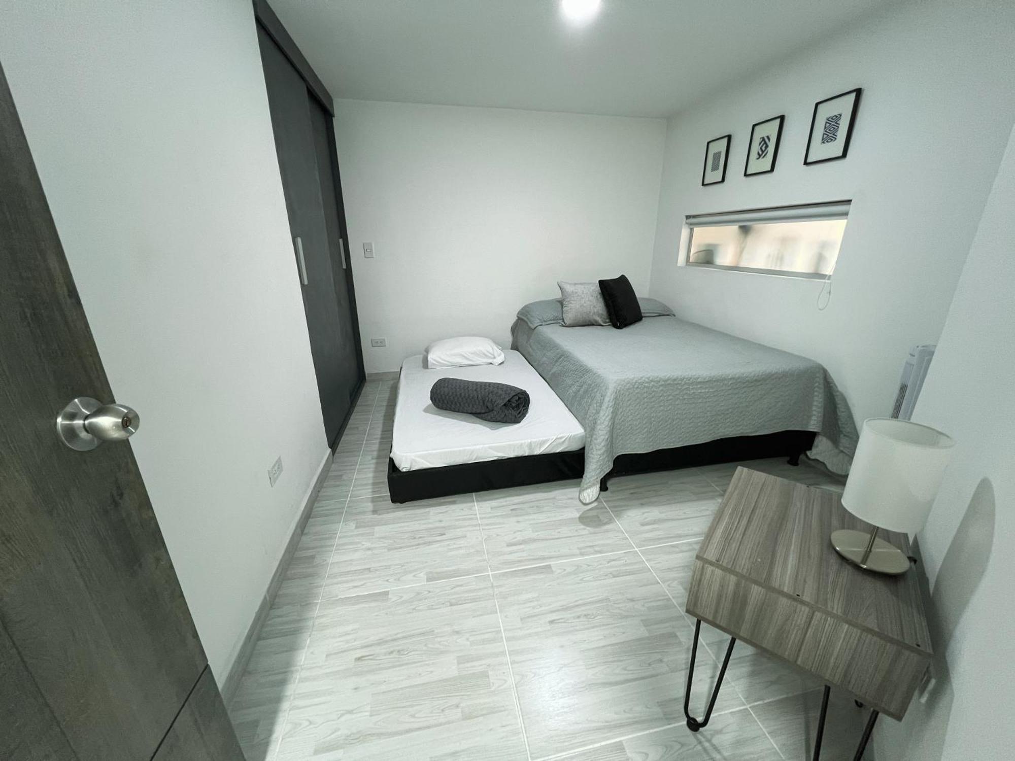 Comodo Y Amplio En Laureles Apartment *